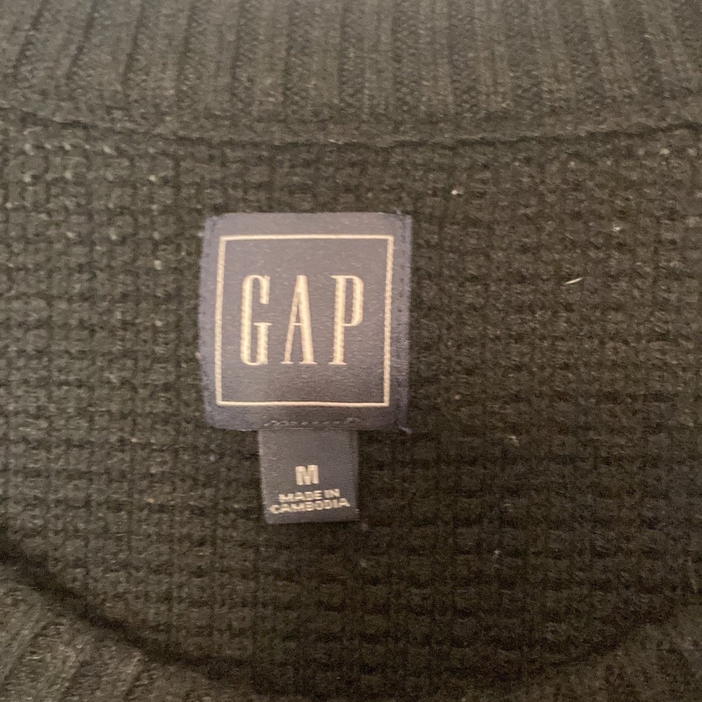 GAP knit sweater black medium - Picture 2 of 3